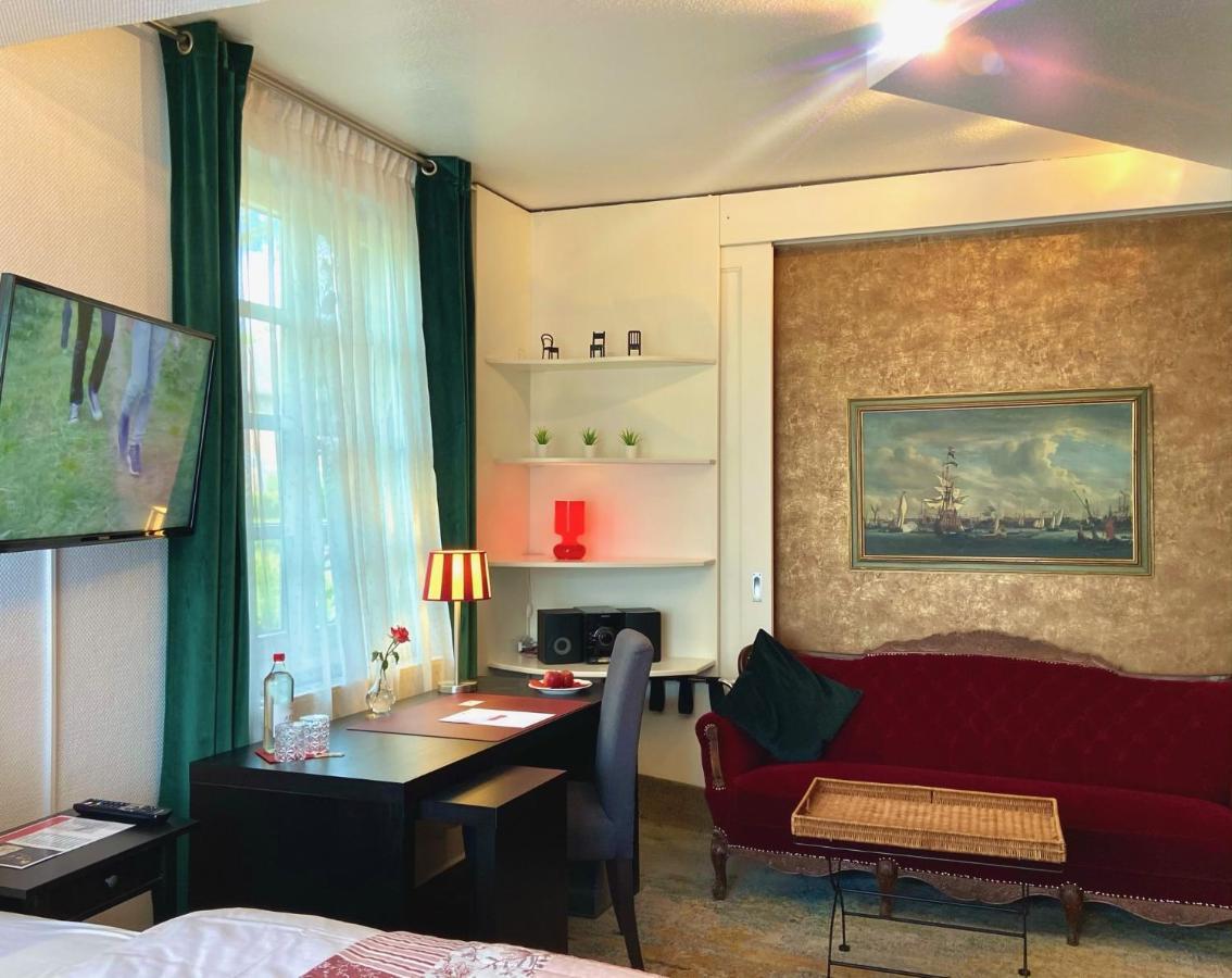 Lilis Kleines Hotel مونستر المظهر الخارجي الصورة